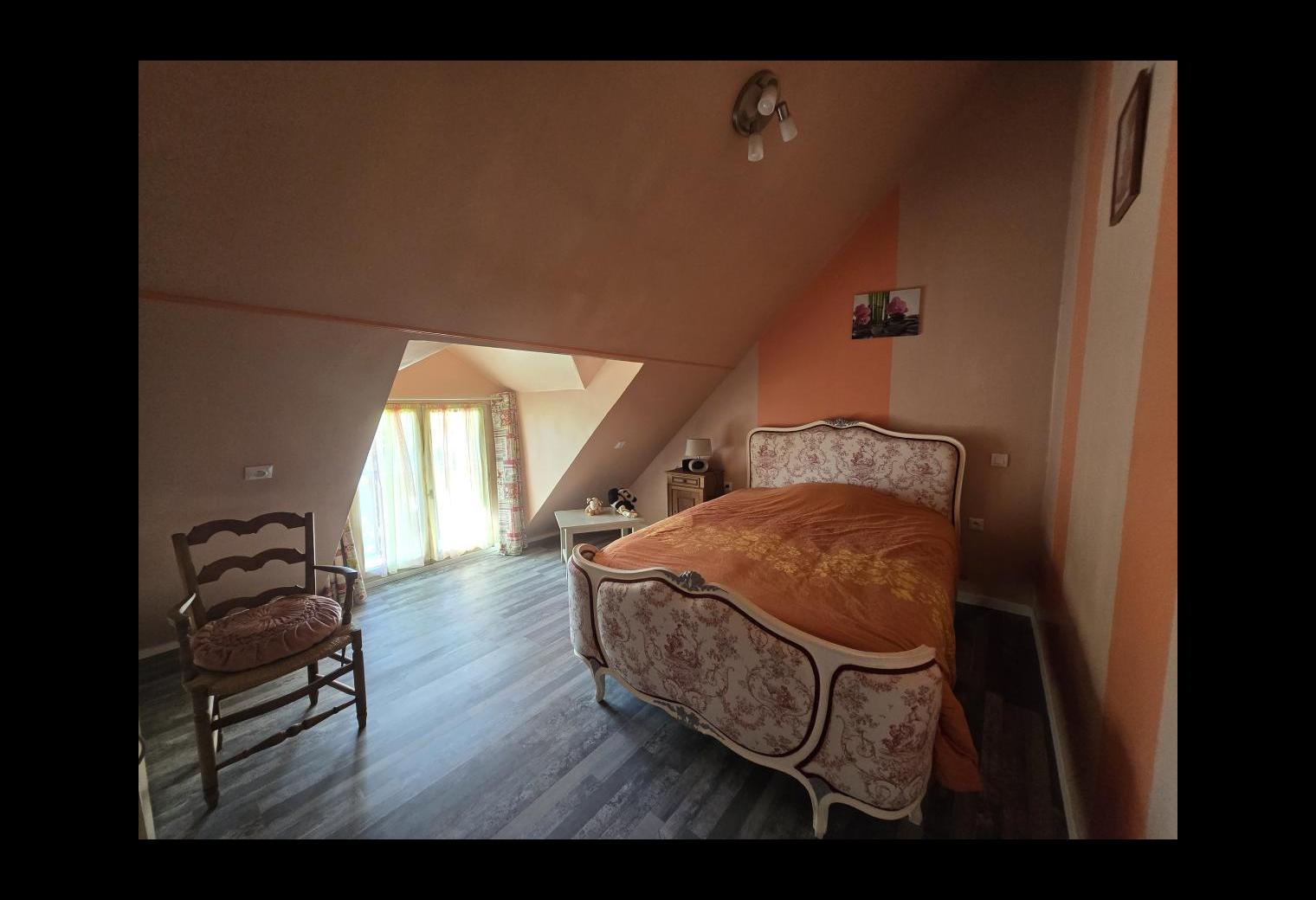 4d27e5bd-a5cb-4b7c-b475-e95feb147370.jpg