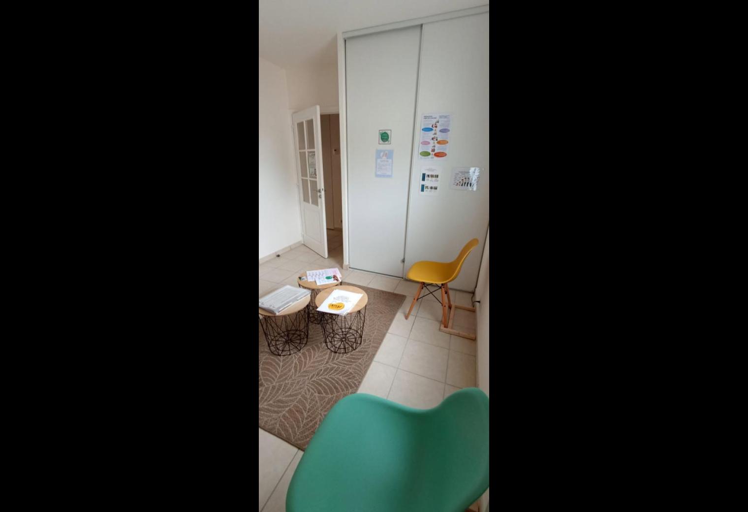 8fac53f4-77f1-4dc1-87a9-ae12f26dd71d.jpg