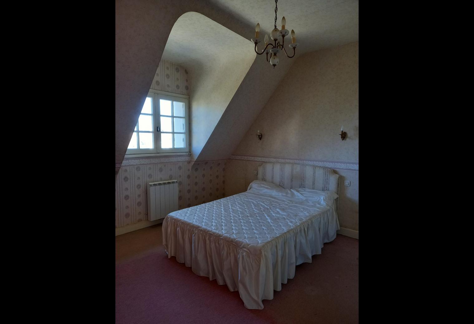 8f094723-96e8-4dbf-87f7-d140cb74c3ae.jpg