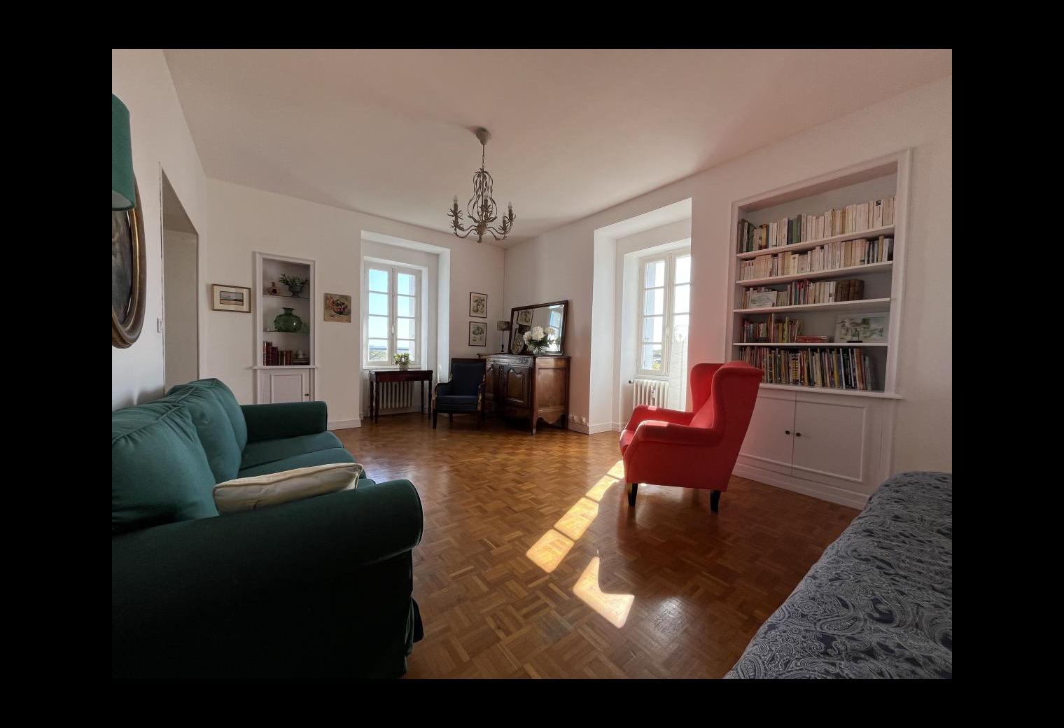cda3d82d-c680-489c-8bf1-ae4db7b8ad14.jpg
