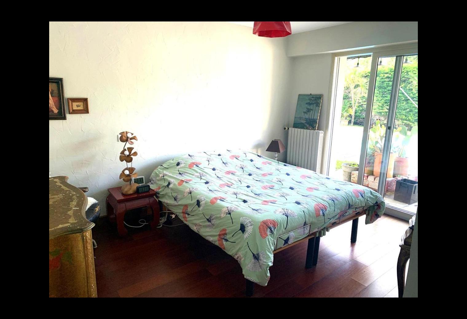 dc08f0a7-bed0-4896-bdd0-b87ac4521ad2.jpg