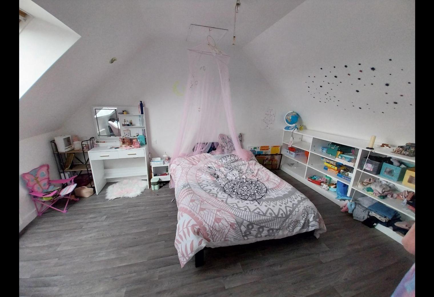 2f00bd8b-42ca-447f-8198-aa14351c613f.jpg