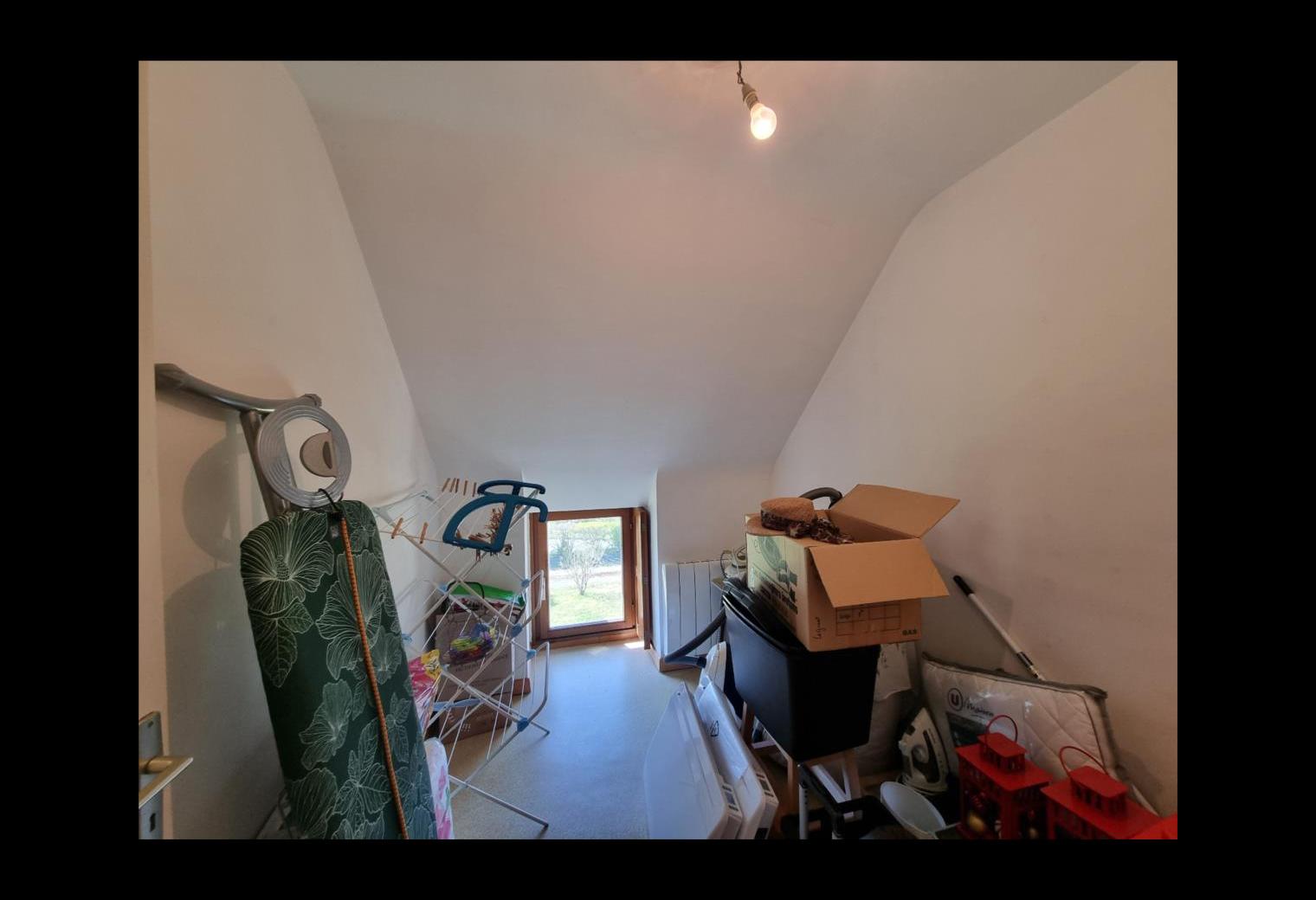 dd7c0ca3-7fdd-485f-8256-dec4e66af6bf.jpg
