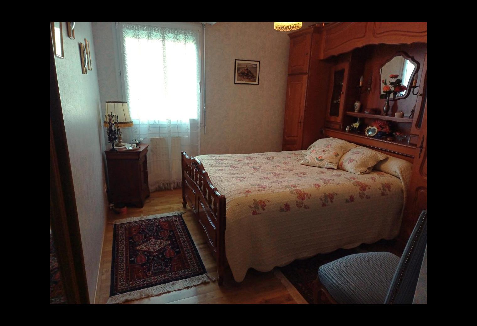31e9bd14-84a3-40aa-bea2-425303e9e6f3.jpg