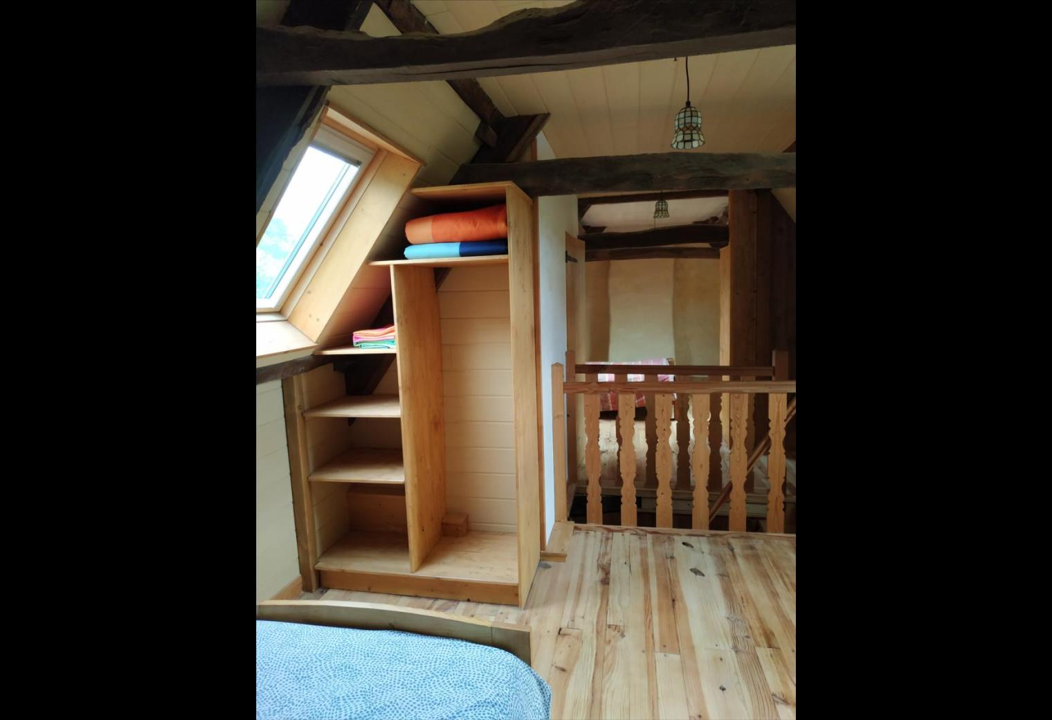 ac34e151-6ae4-425f-b34d-a02e9f8643d0.jpg