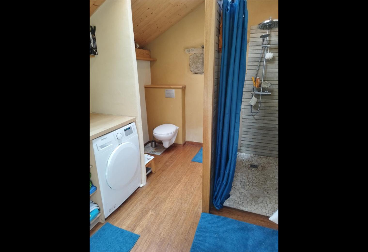 c14e125c-8ad2-4c00-aaad-be5a38c3af26.jpg