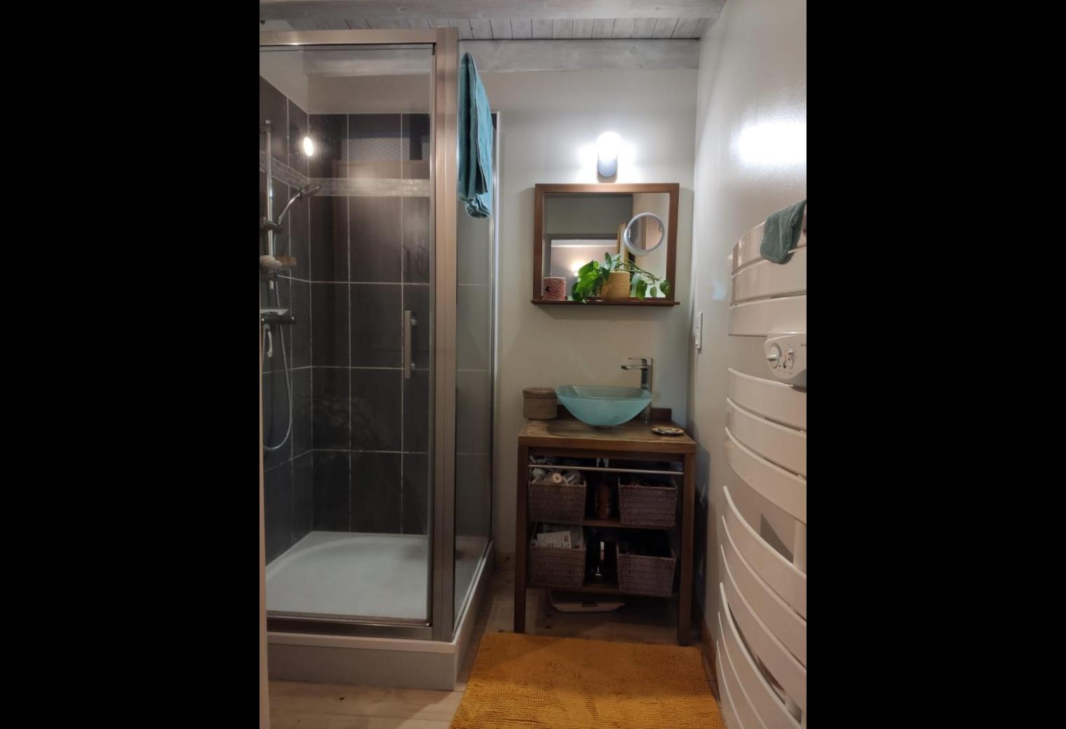 374615e5-0773-4902-b195-37dd72475317.jpg