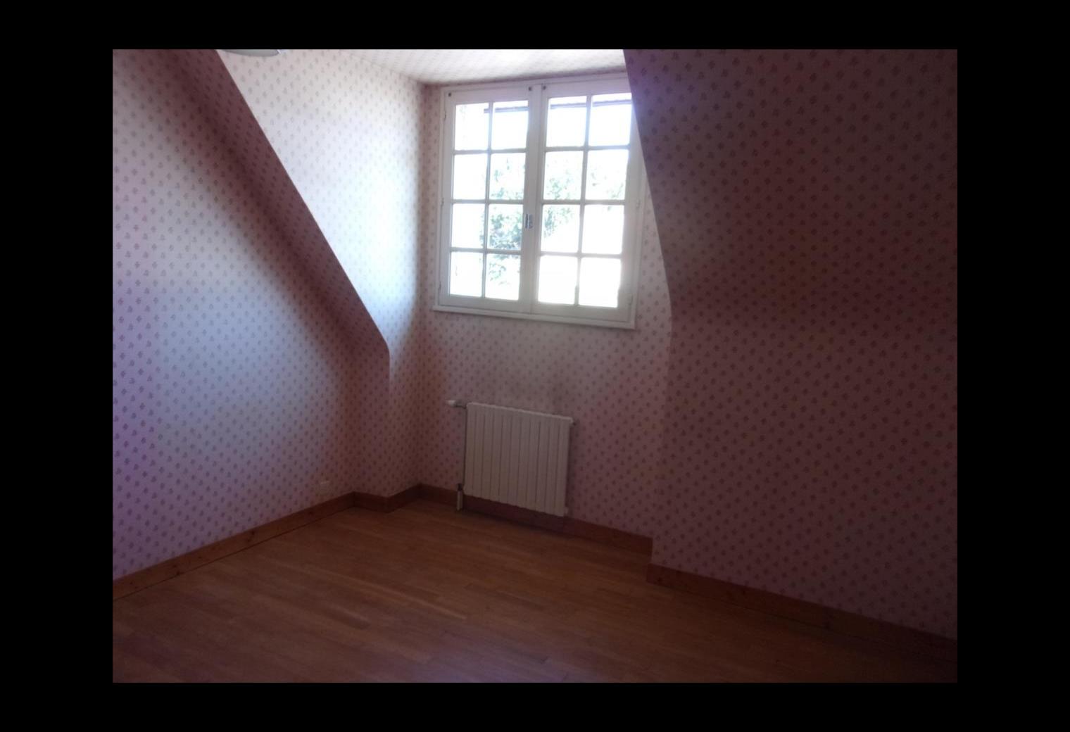 9ac1e610-42b0-4e17-a4c1-45c5c4333e05.jpg