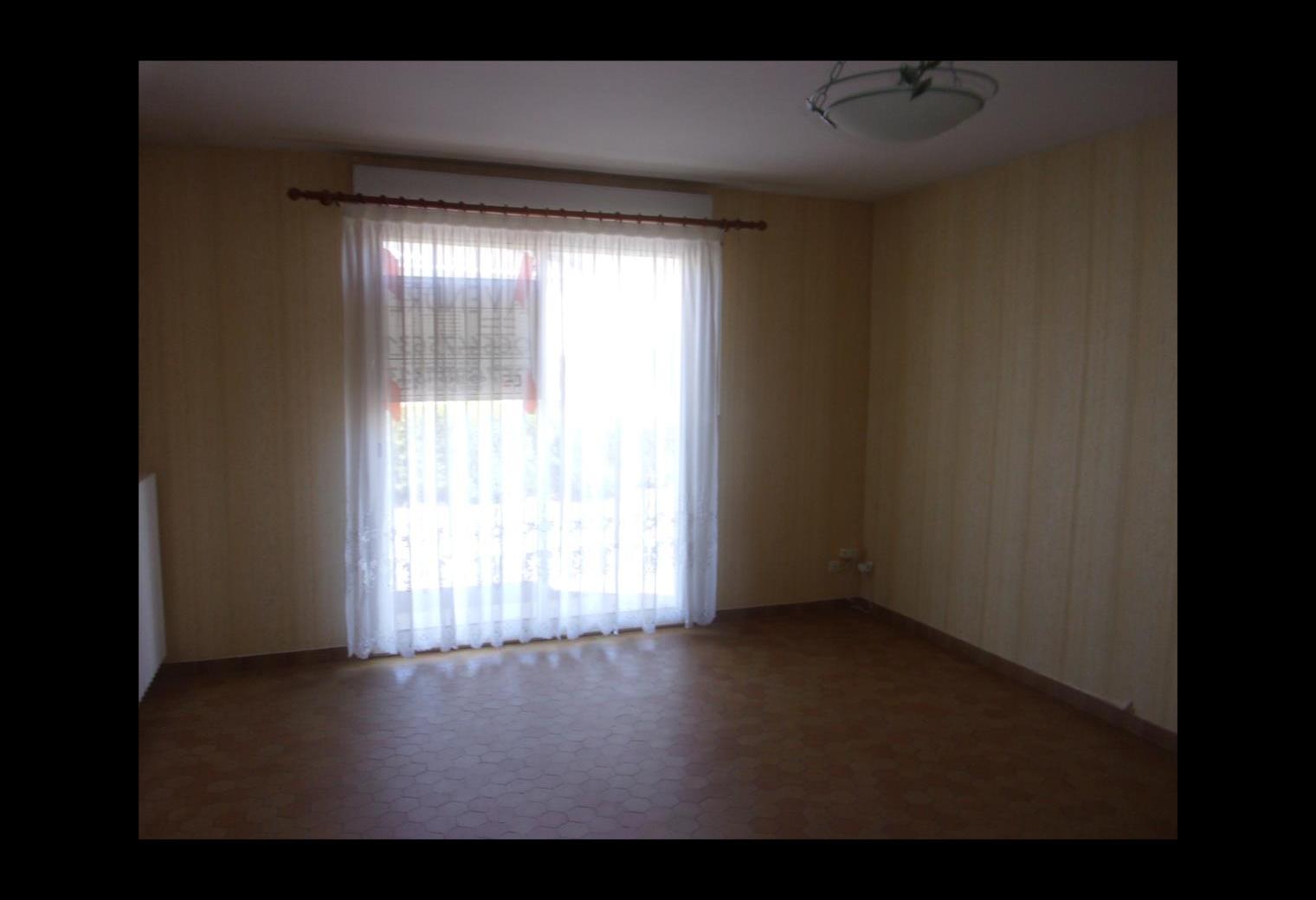 9ce75106-6ade-4059-b3fd-2adbdd39d995.jpg