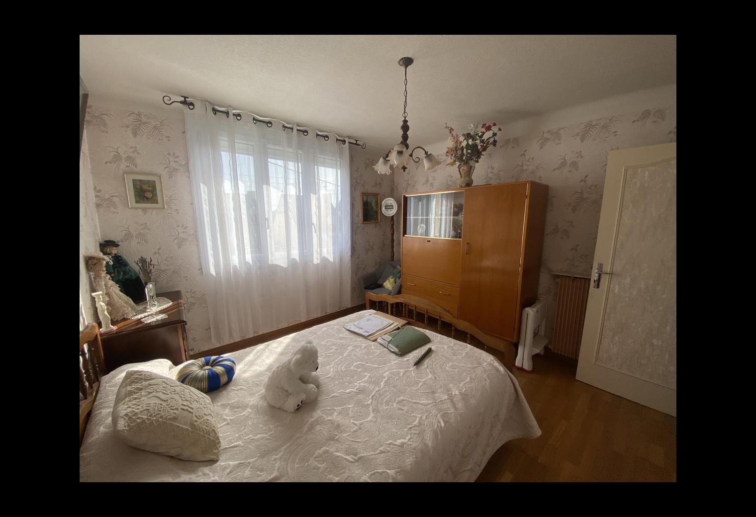 d274dedd-e95f-4245-bf74-db38c7d13419.jpg