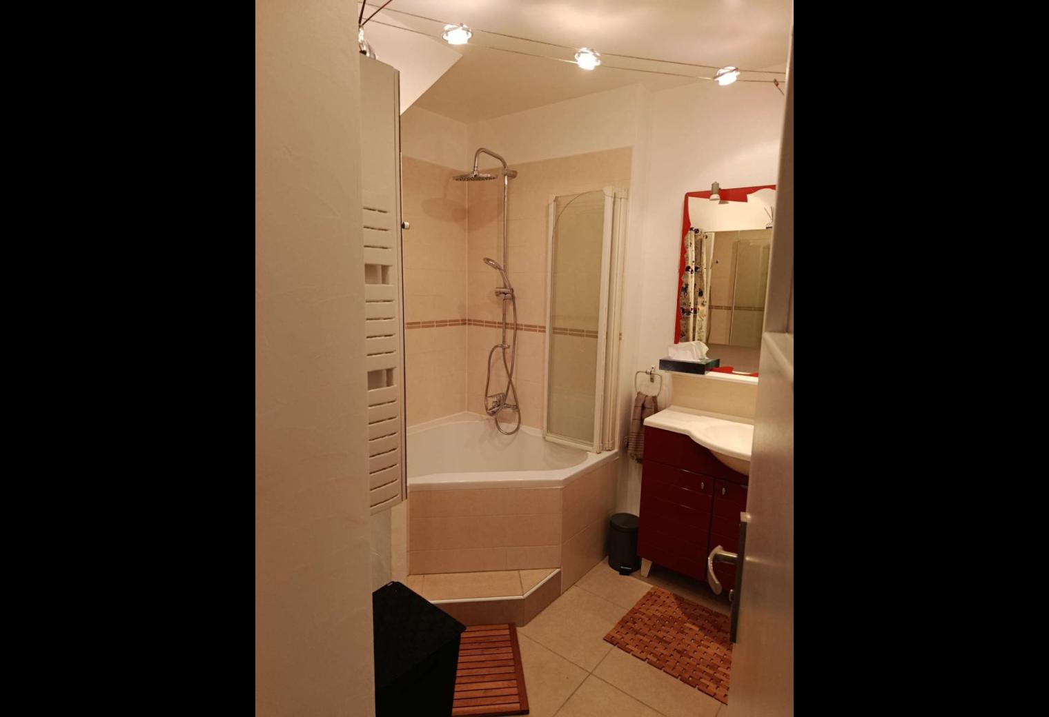 505b9099-7037-4079-972b-4deb88bcbc75.jpg