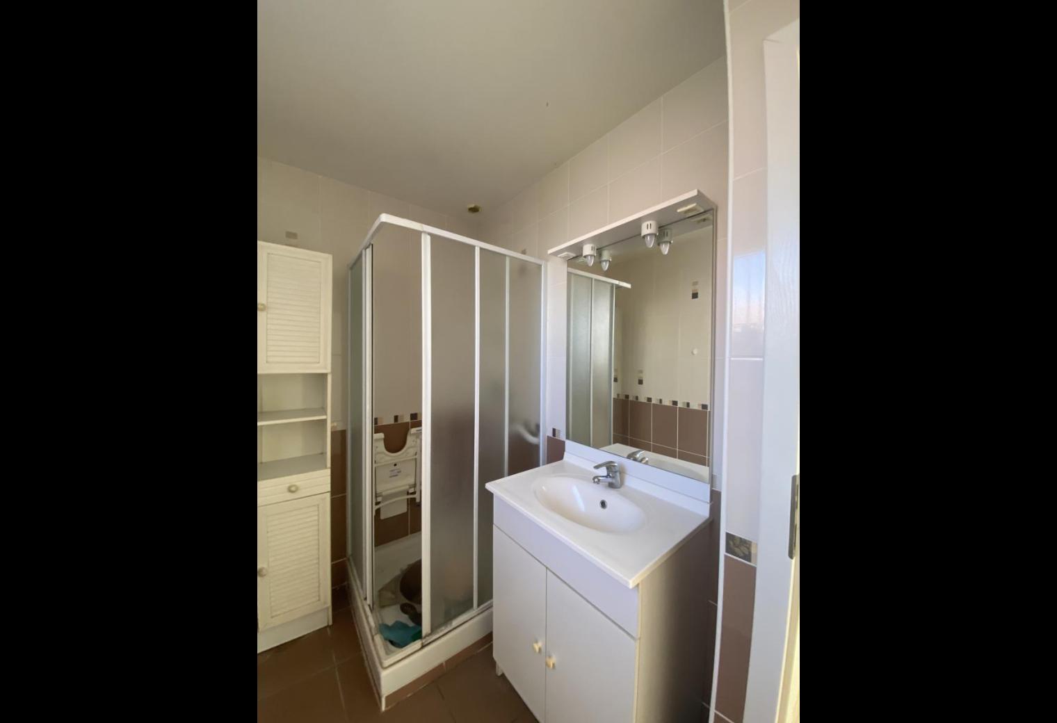 2b413ddd-1790-40bd-8eab-1631edf2743b.jpg