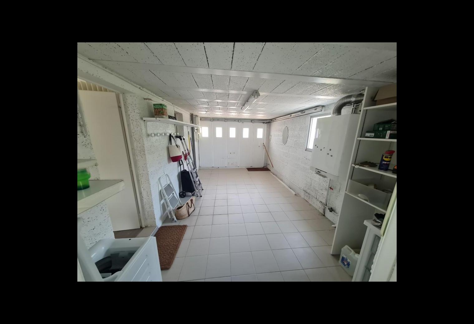 98aae6cd-7333-4a88-bf71-4edbaa406b53.jpg