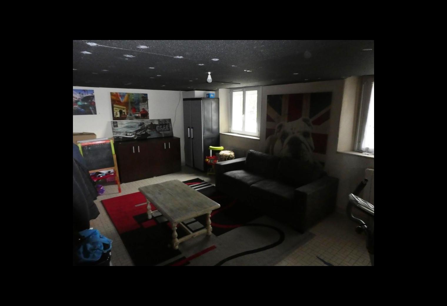 8e193f7e-3ec3-4dc5-beae-7bccb6de963f.jpg