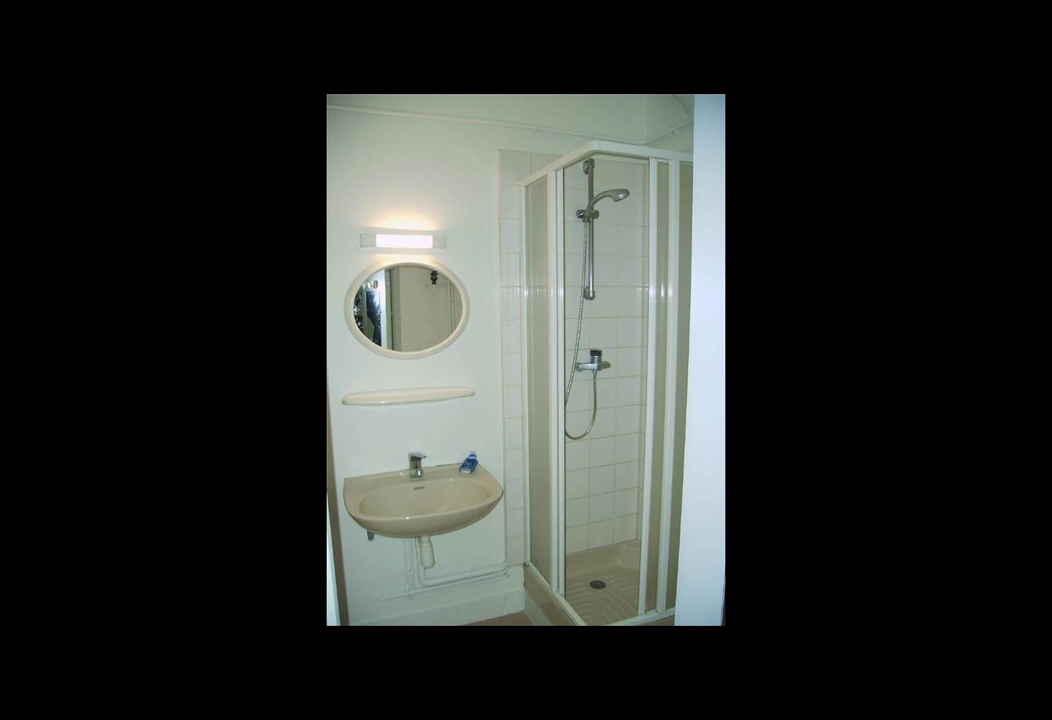 776cd37c-5c4b-42db-aaf5-241e46fa764b.jpg