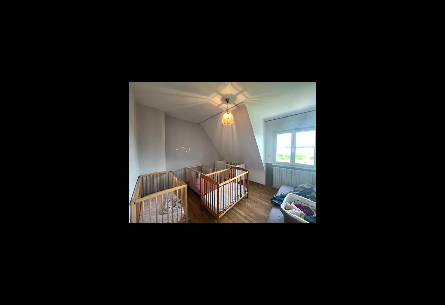 5b525fd0-df58-4cdd-9b45-f83fe0cacda7.jpg