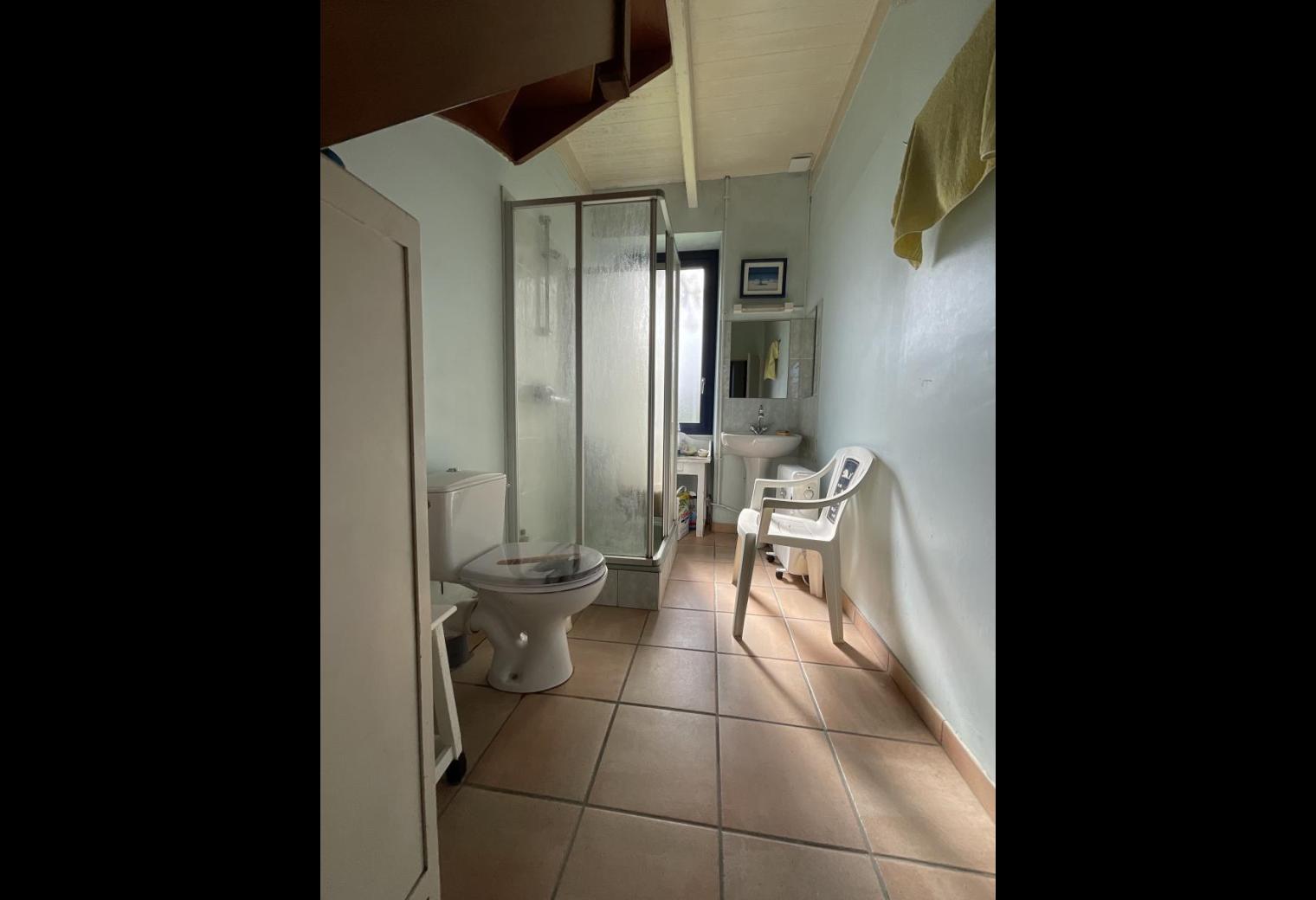 4d6f9496-ab62-483e-95b7-f4335f6e4eea.jpg