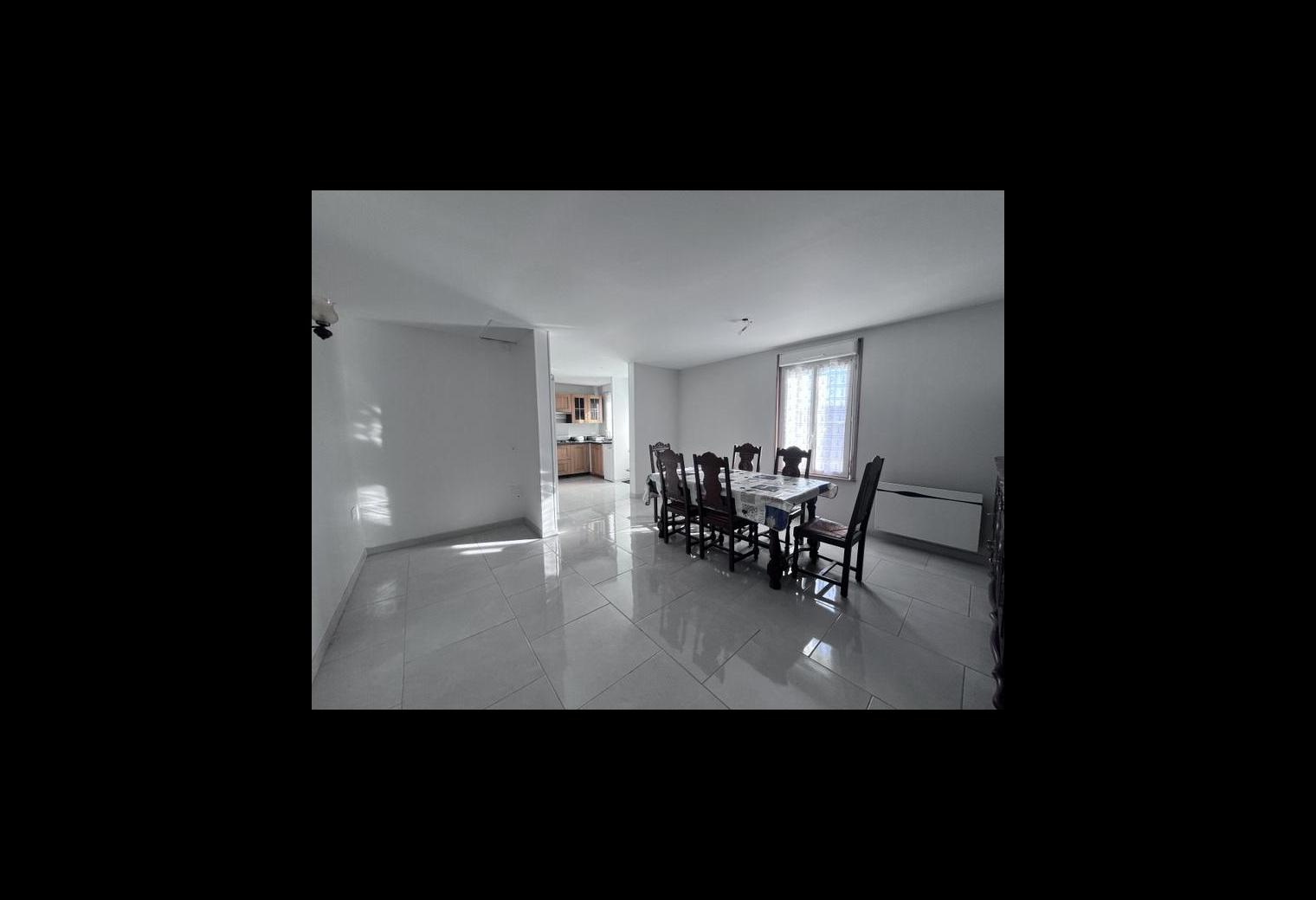 65aed207-88dd-4b2e-b346-5caa8e2e1e0d.jpg