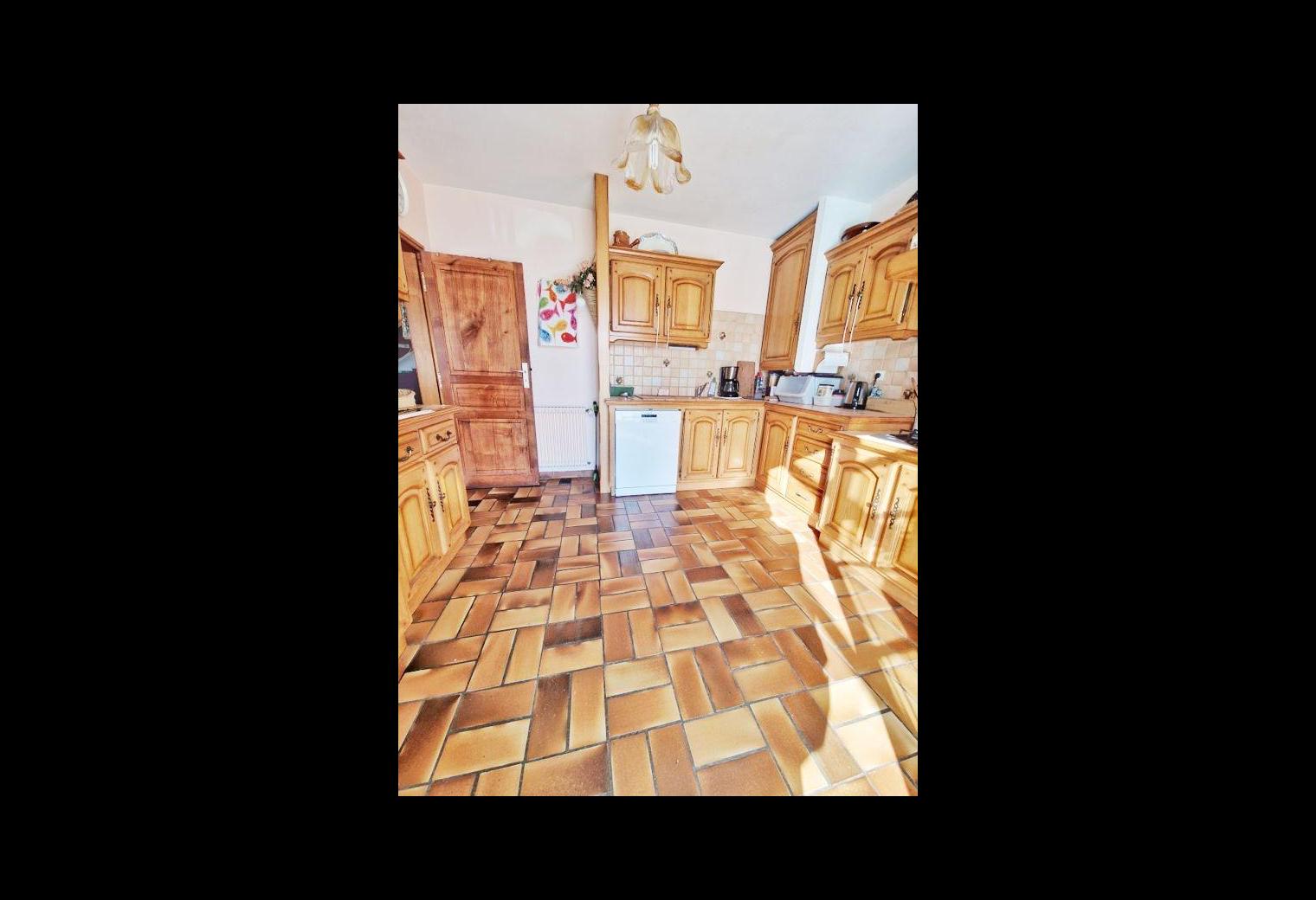 c3d1258d-4299-4513-a423-ea48883fa849.jpg