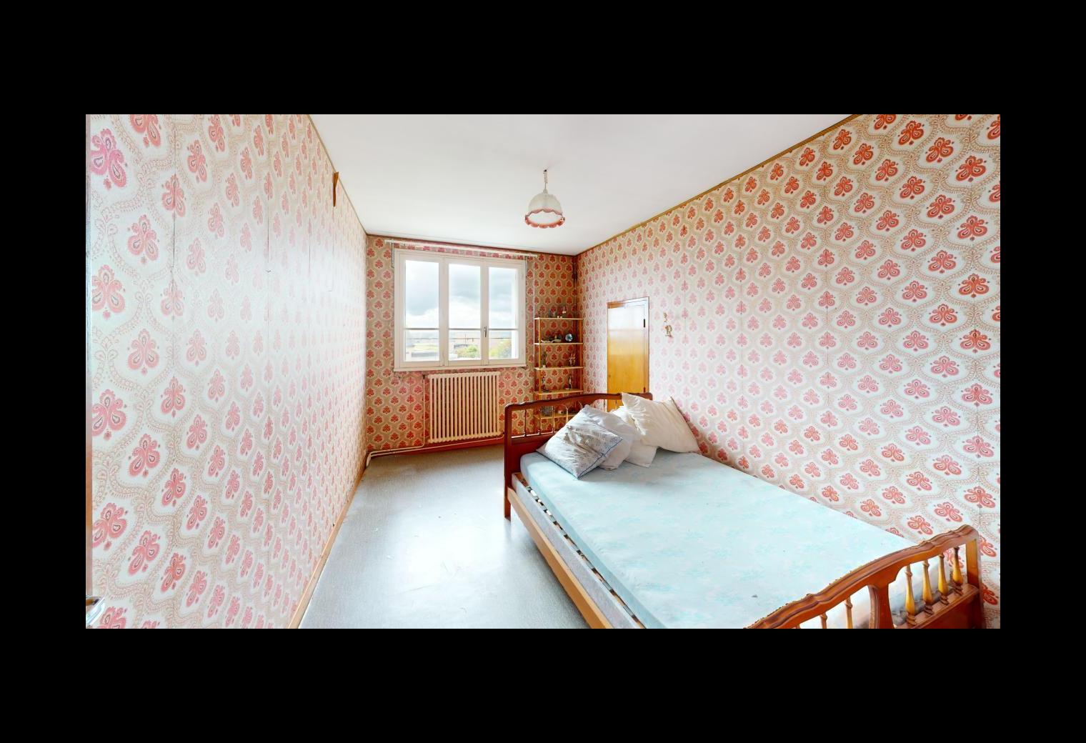 39d3fa04-7e88-418a-930c-2943daf1b7dc.jpg