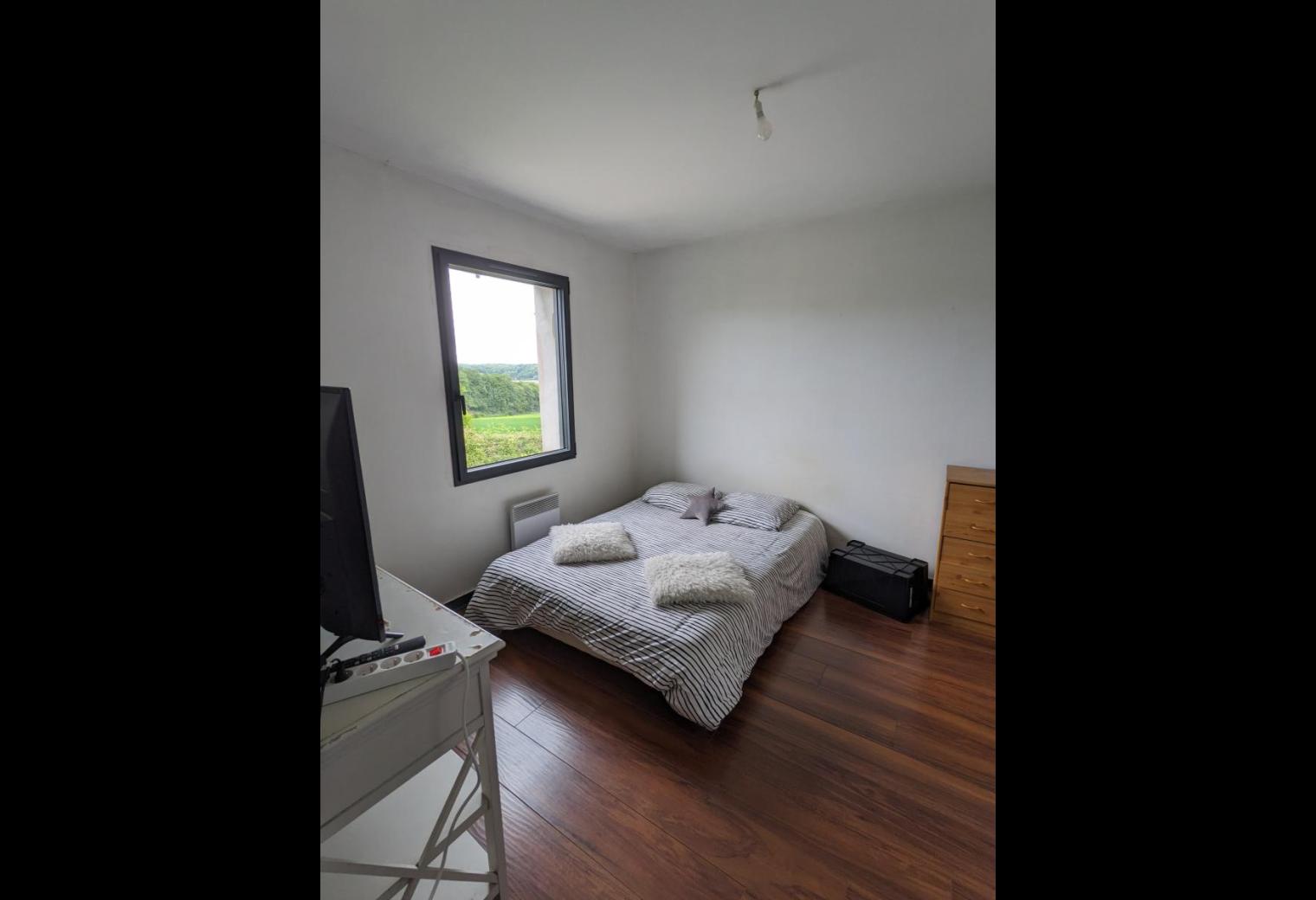 fa934bd7-5565-4989-b5c8-70156b610882.jpg