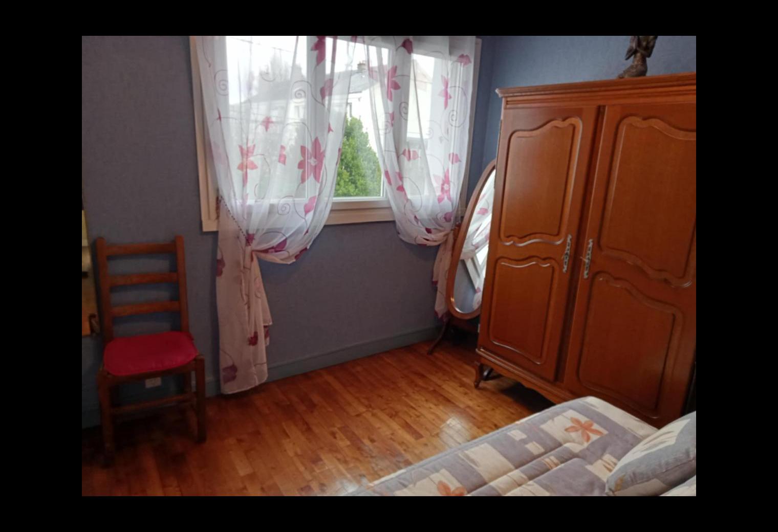 6e8ddd2d-0416-4ae5-8ced-283de83cf465.jpg