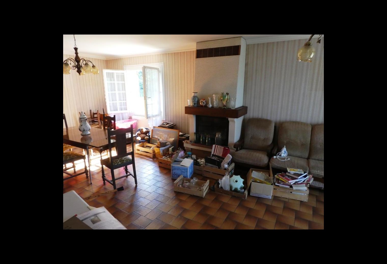 86d8b58b-dc11-4d93-ae73-2f0069334097.jpg
