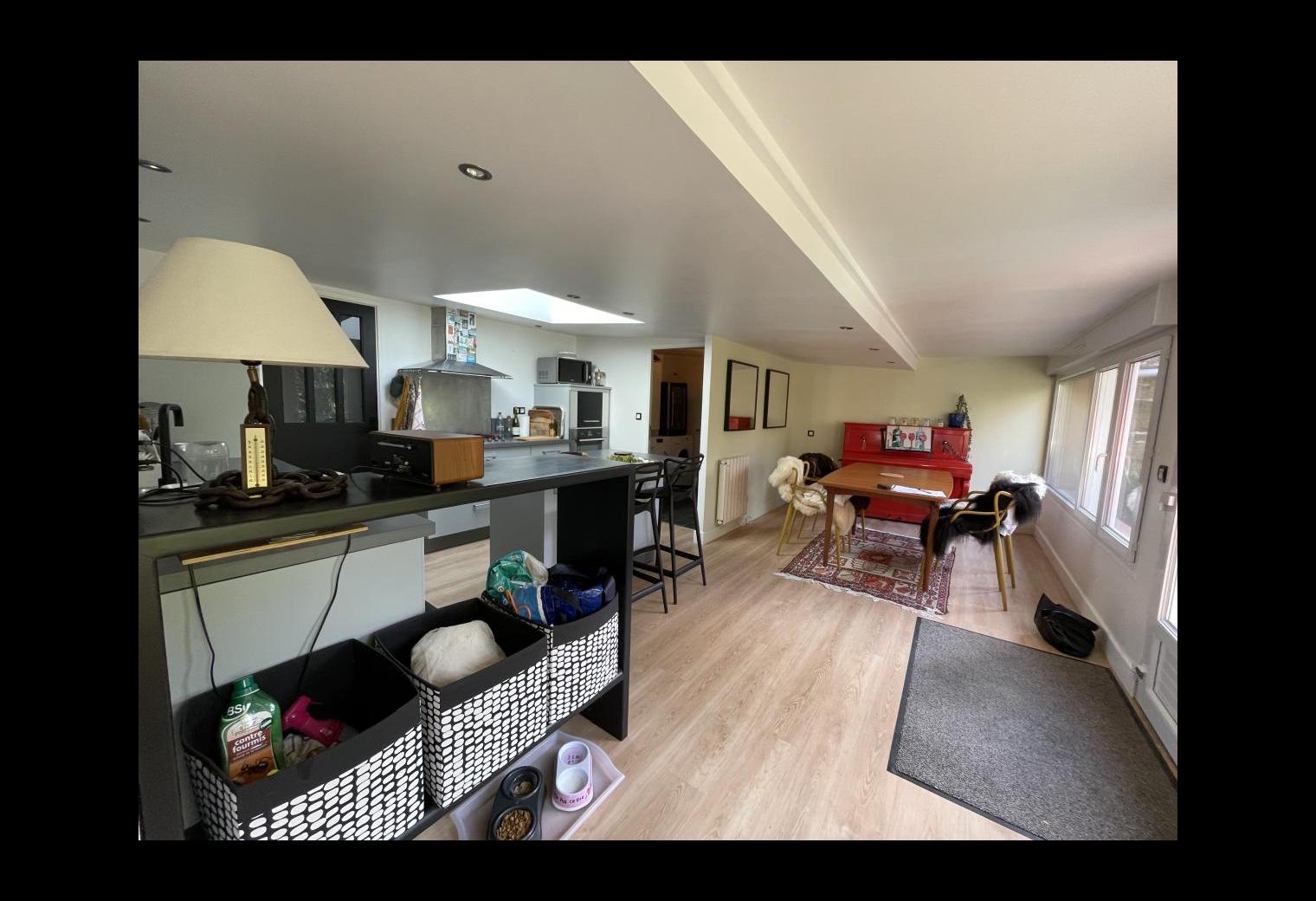 9460551a-21ff-4bed-9965-8927cb81fdb6.jpg