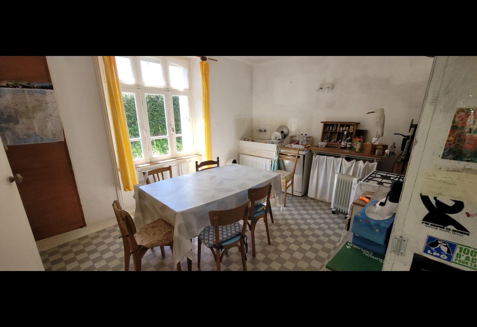 2f597da2-f280-4ad0-8552-55631ddb2c80.jpg