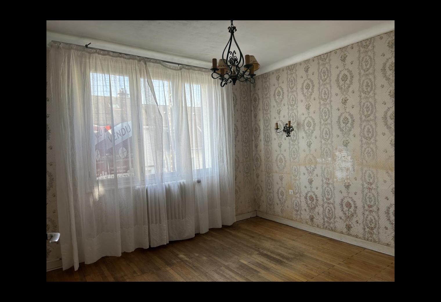 cfddb6a7-e188-430e-a0d1-ba5246d78886.jpg