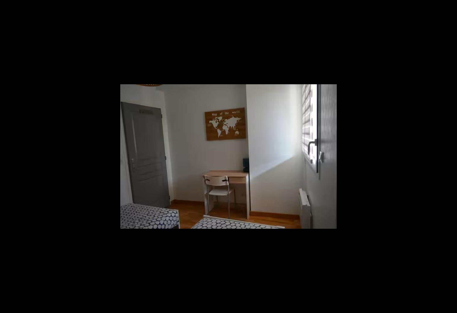 7f726323-b2cd-424d-94f7-05d9e5236fa9.jpg
