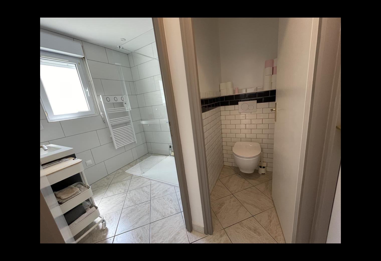 dc7dd851-4911-414f-b656-e645da758074.jpg