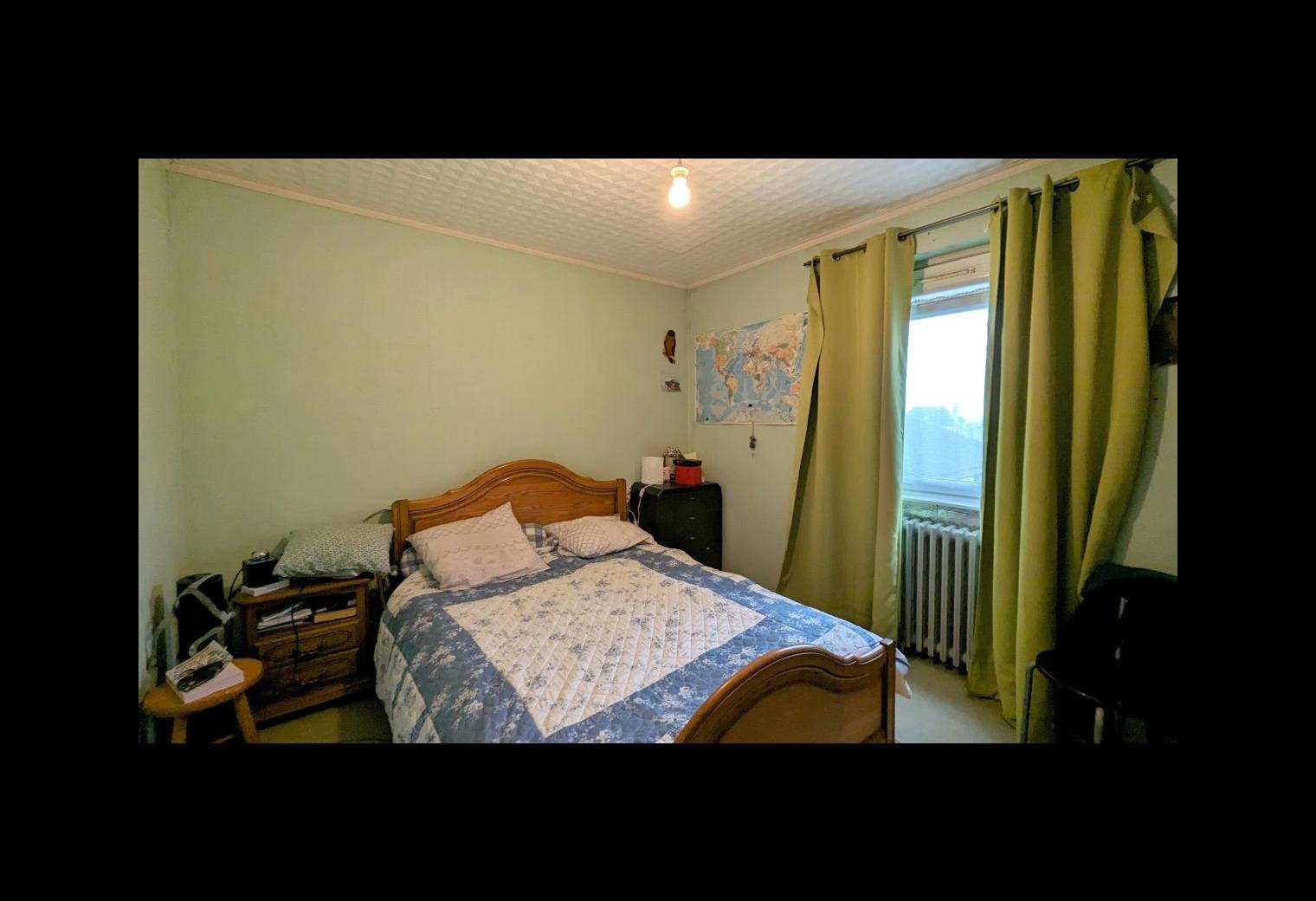 5efb70f5-67a6-42dd-9a02-25399bc6b336.jpg