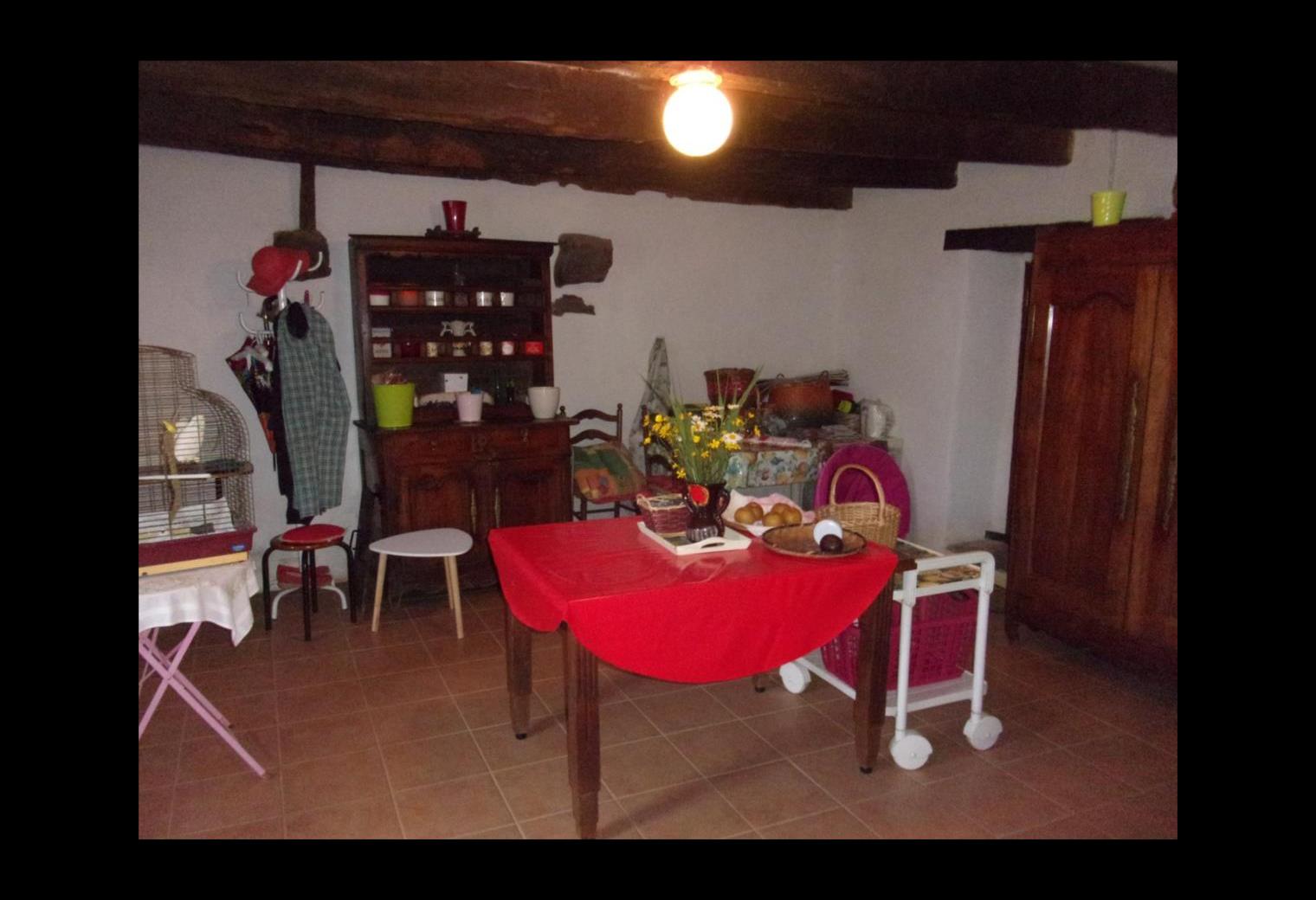 bfe66aed-5afa-462d-a8e3-b77549e02a0d.jpg