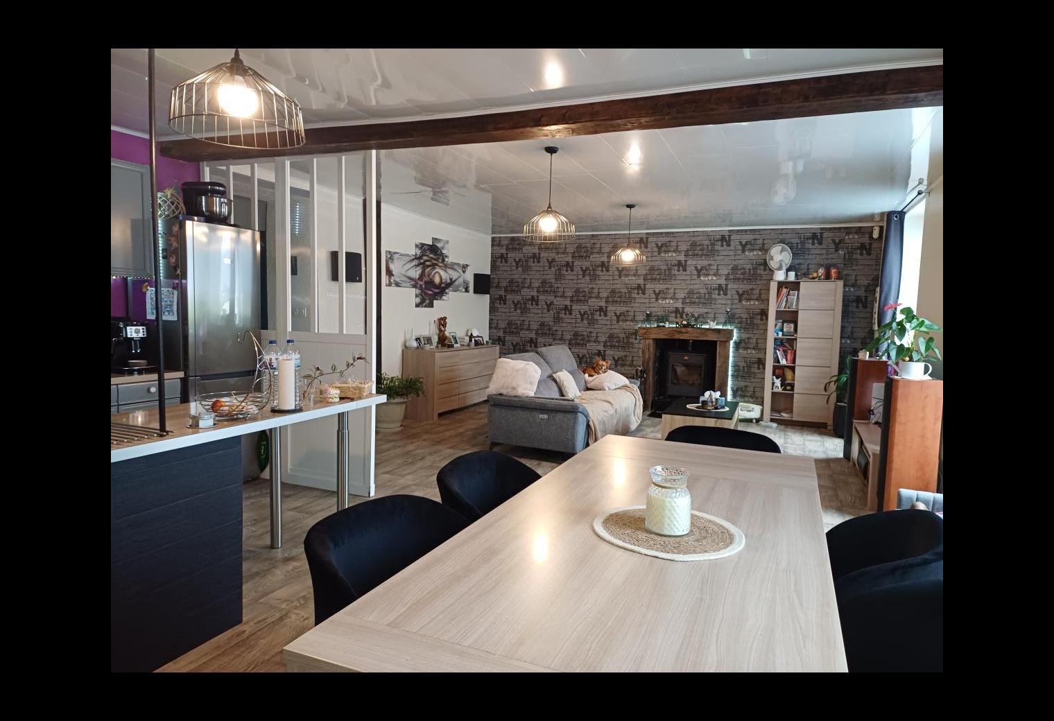 17b5eb54-18ef-4665-b423-bed6067b1326.jpg