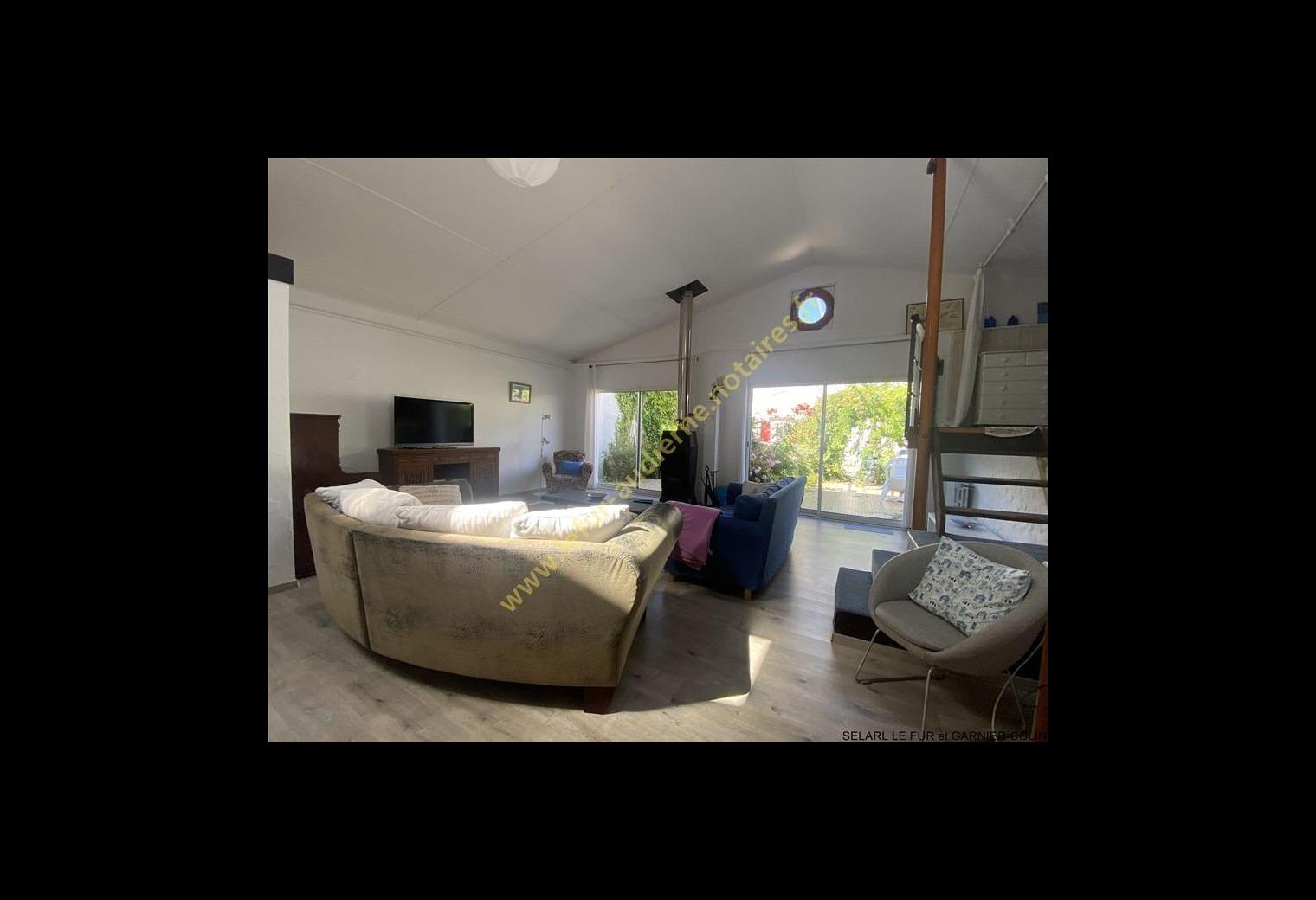 2a328aed-80ab-456f-ab58-4d826d1de3dc.jpg