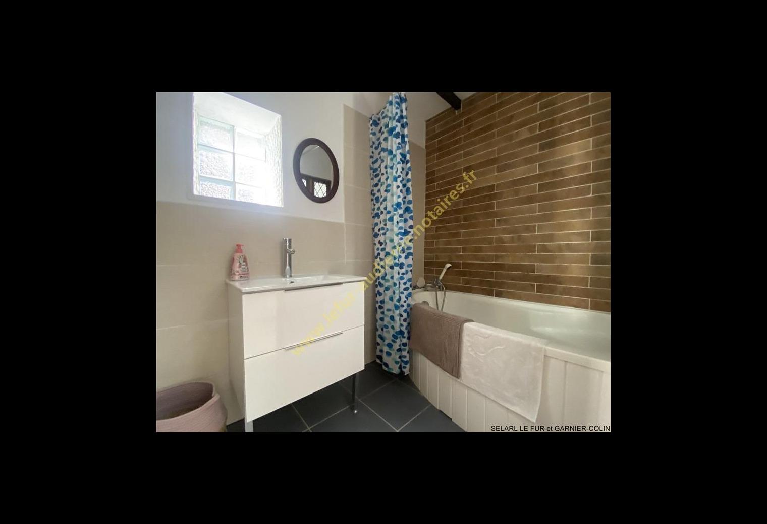 2e9e187e-1096-4e16-8174-96ac98fda48f.jpg