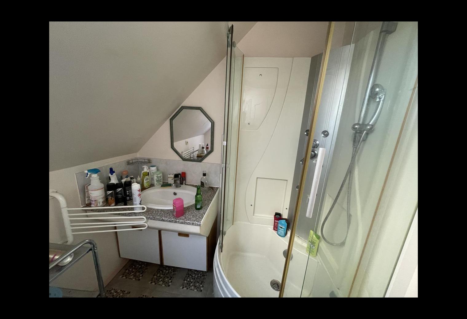 8721d1cd-8e27-475e-b1ef-816ac840f057.jpg