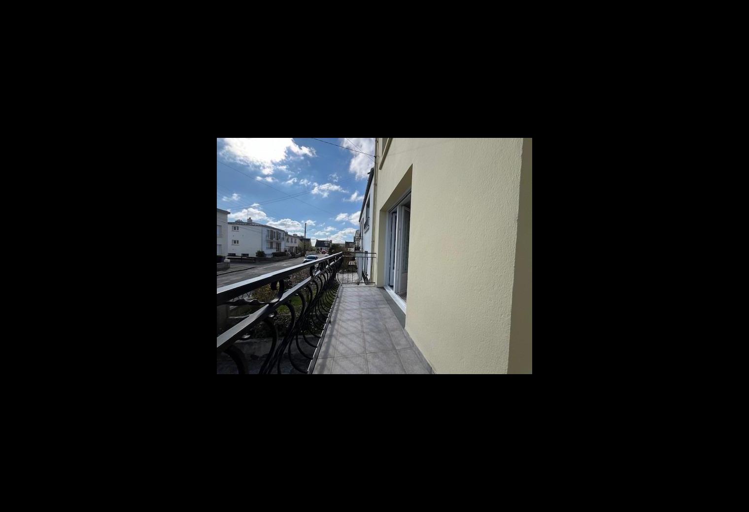 f2c4dbdf-d2be-4b97-9dbe-116f2afc0d7d.jpg