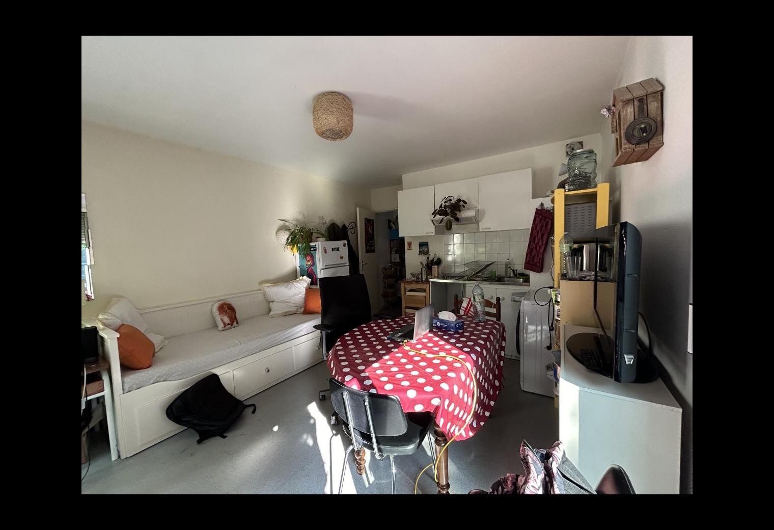 6bd5236e-5ee3-4cd8-9450-05669fc46df9.jpg