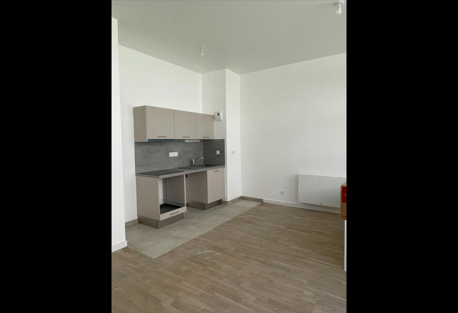 335de741-7f21-4aaa-bd8c-0c4a91e549c3.jpg