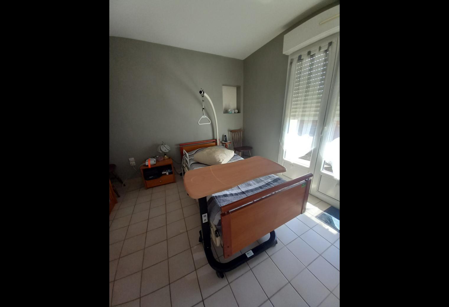 6f732137-1de9-4721-9b45-2baef9465d0a.jpg