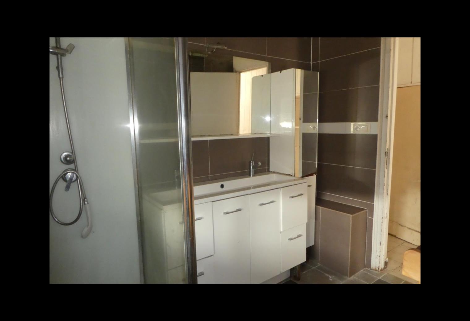99c1fb1b-decd-40de-82c2-d373f2cc185e.jpg