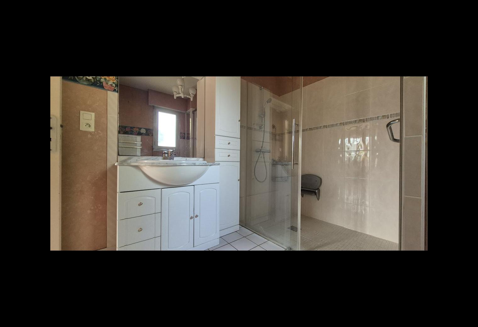 ed864413-0356-4edc-a84f-ea586d33ac58.jpg