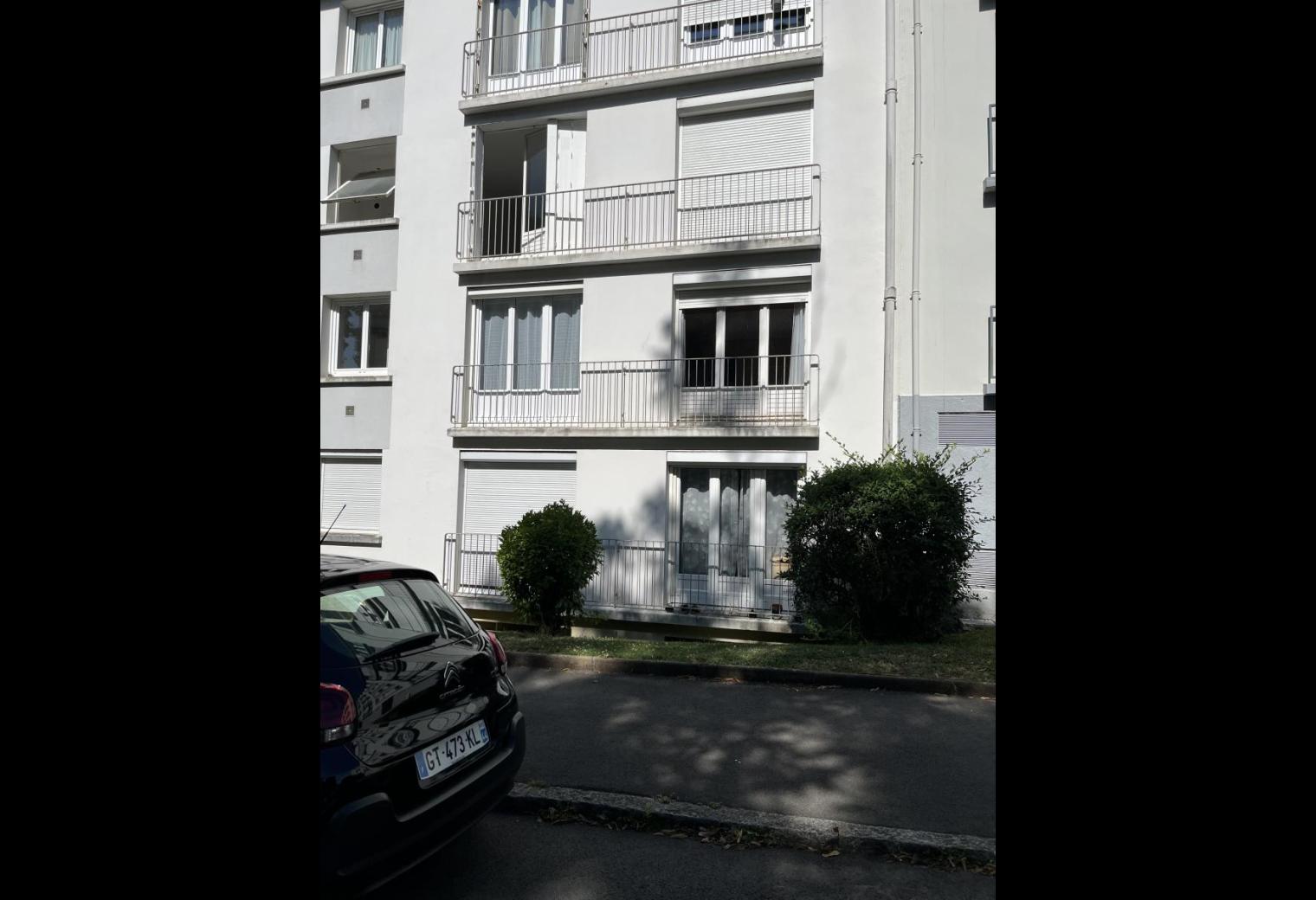 1f5765cc-aa03-4fca-a1c8-a9d1730a979c.jpg