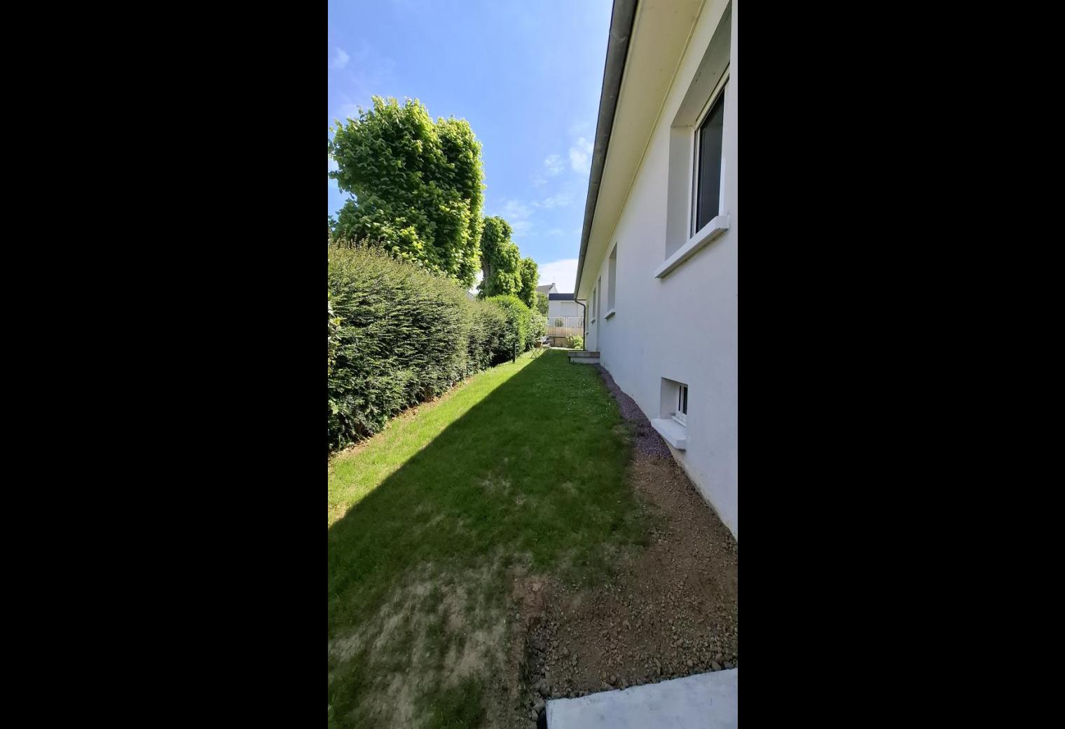 2e788860-ce43-4d95-8b64-b0dc2d92d748.jpg