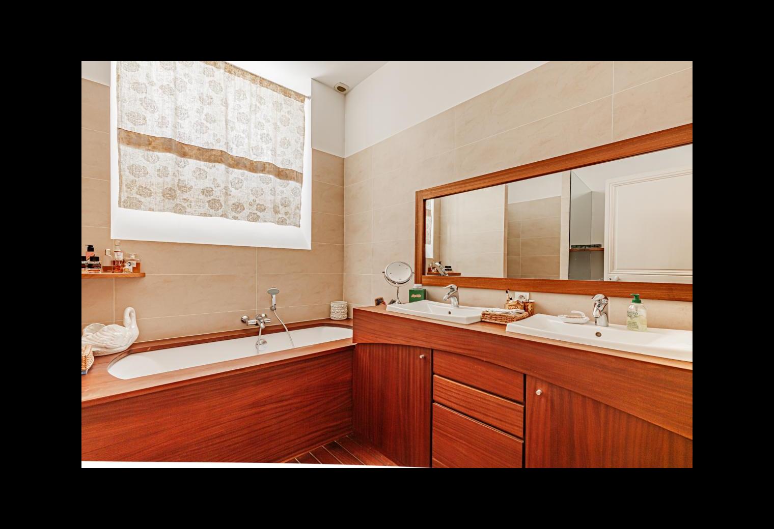 08410899-a430-4d36-be65-47bd6e30d884.jpg