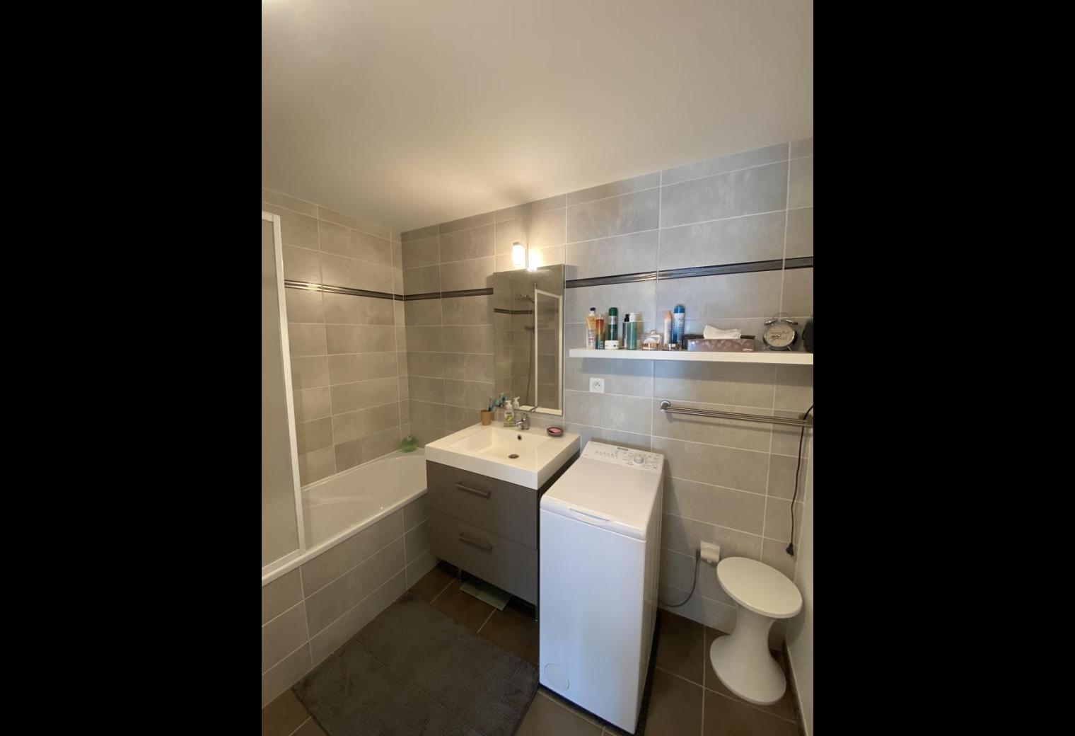 fd8bb0a8-f179-49d1-8214-90ebd9924859.jpg