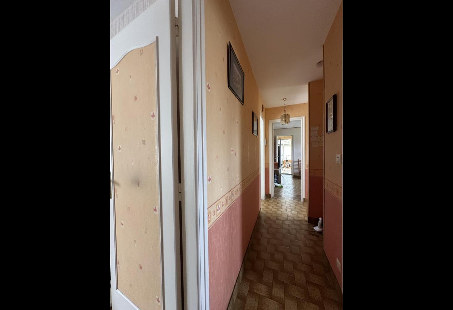 0d577182-2cb7-4323-90ac-e759763b6828.jpg