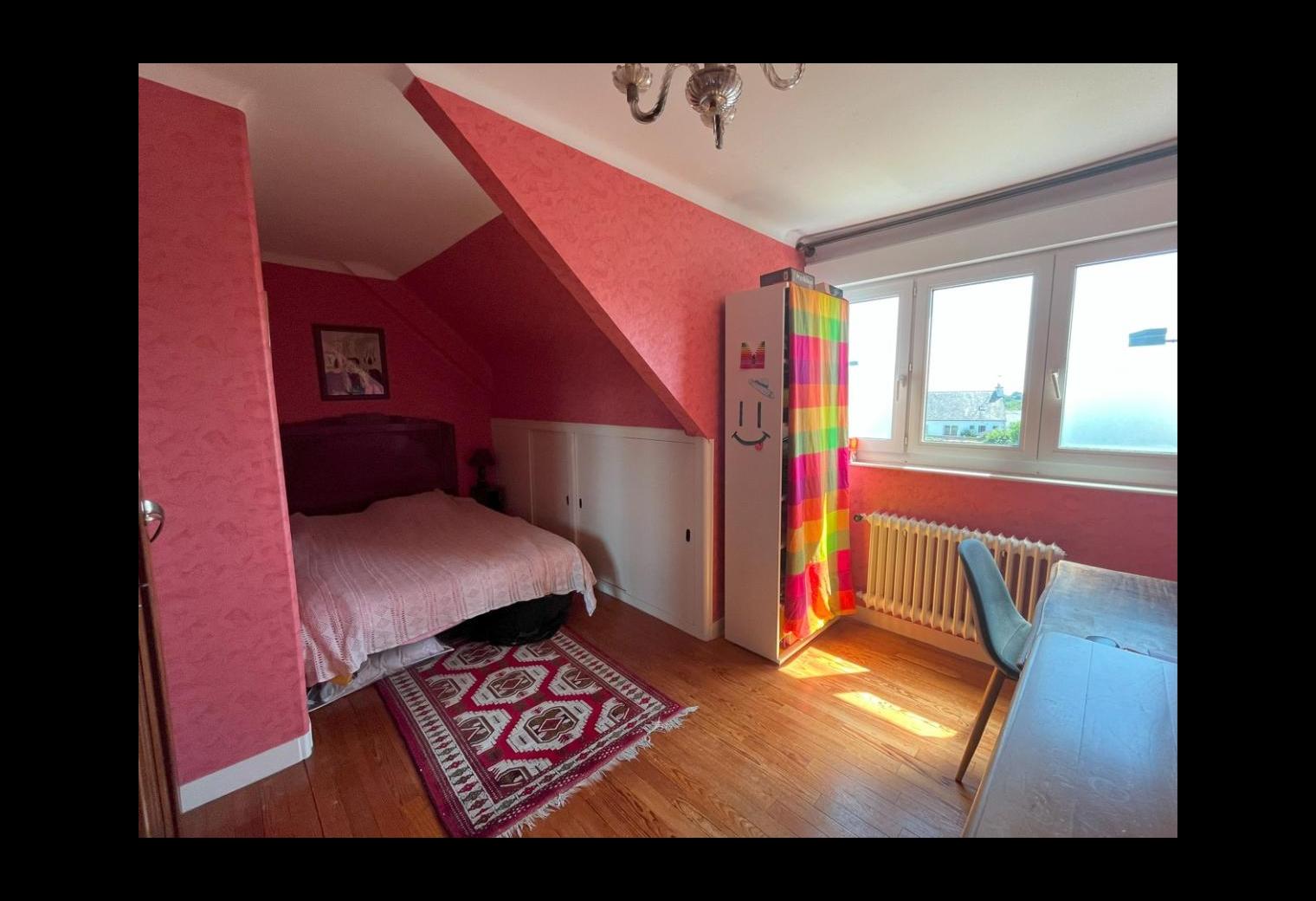 5560d312-c0db-4e9e-81f6-2032de086ad6.jpg